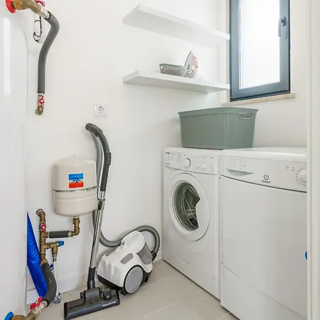 Вилла Tropical With Jacuzzi And Private Swimming Pool *