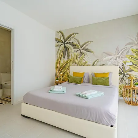 Tropical With Jacuzzi And Private Swimming Pool Willa