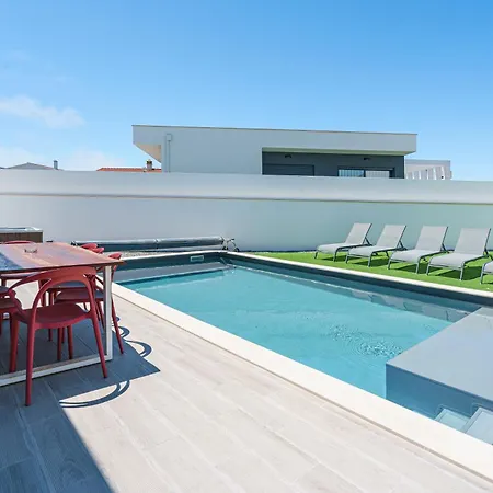 Tropical With Jacuzzi And Private Swimming Pool * Santa Barbara