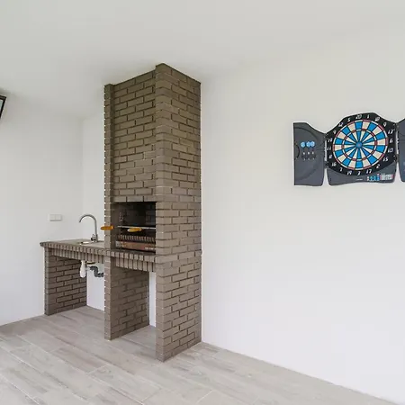 Bianca With Jacuzzi&private Swimming Pool